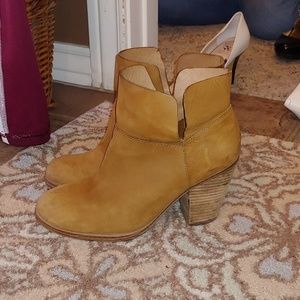 Vince Camuto Ankle Booties